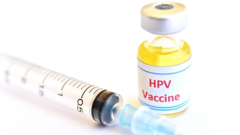 Apa itu Vaksin HPV? - Tujuan, Syarat, & Efek Samping